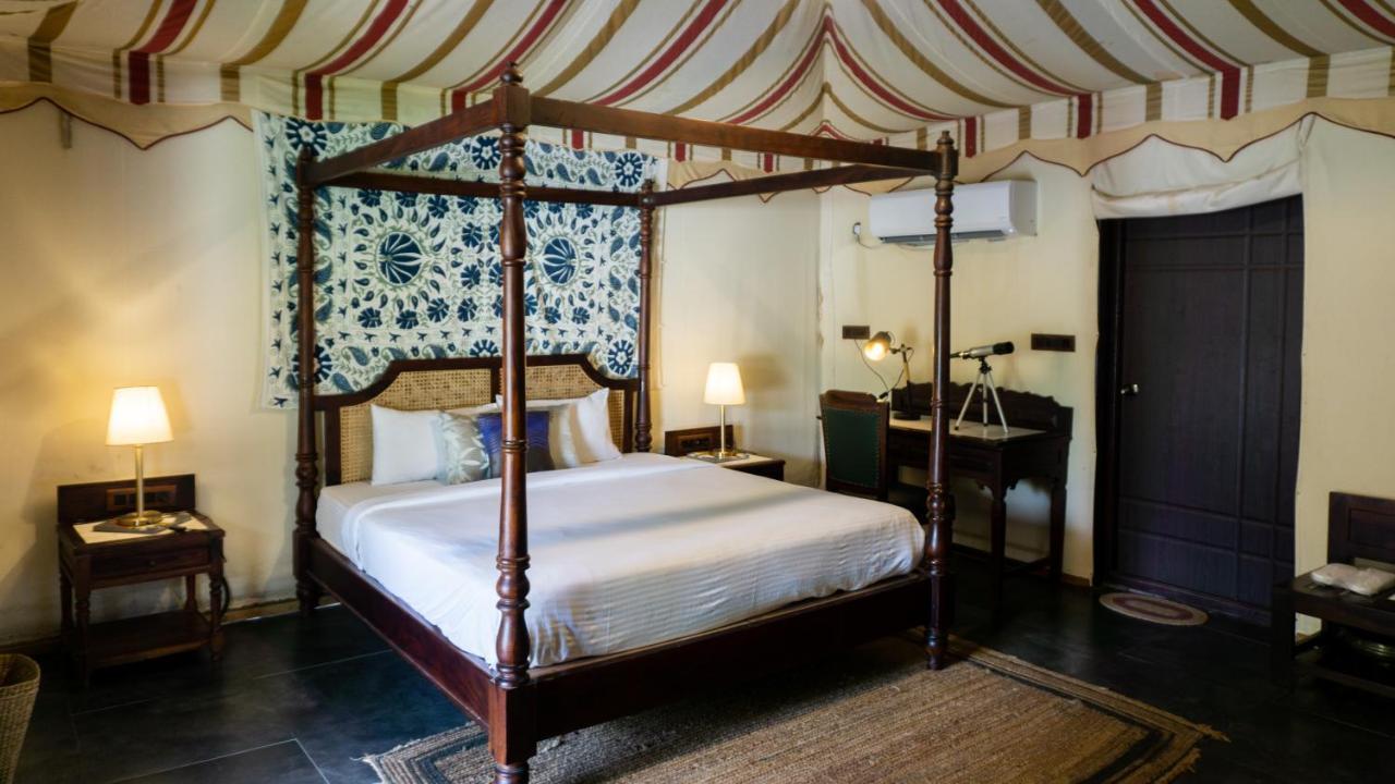16 Bedouin Hotel Hosūr Eksteriør billede